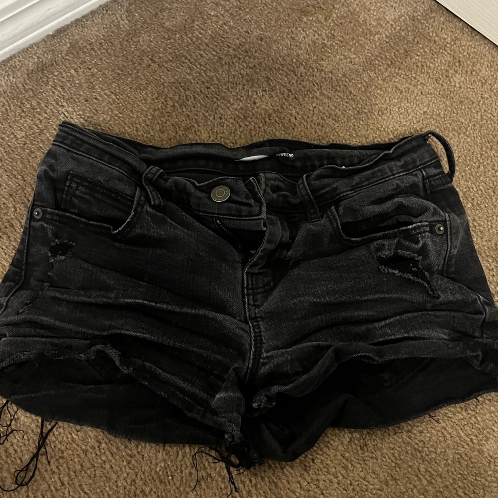 OLD NAVY BIYFRIEND SHORTS